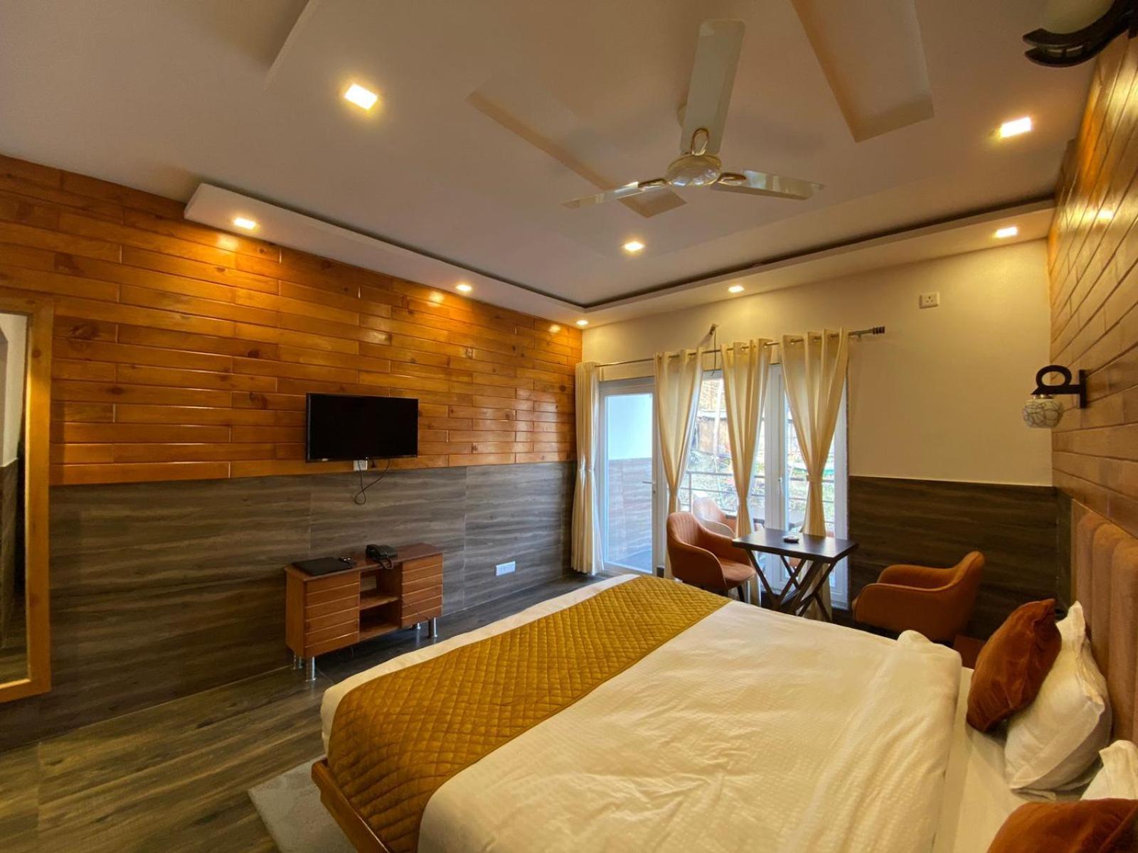The Aesthetic Hotel & Restaurant Bhīm Tāl المظهر الخارجي الصورة